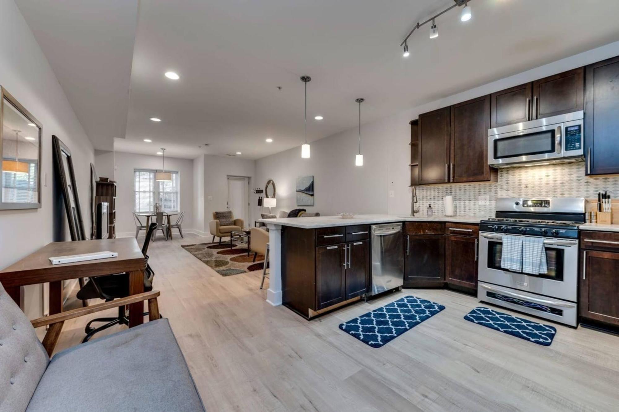 Ferienwohnung Luxe 2Bd2Ba Townhouse In Hip Area - Near Metro Washington Exterior foto