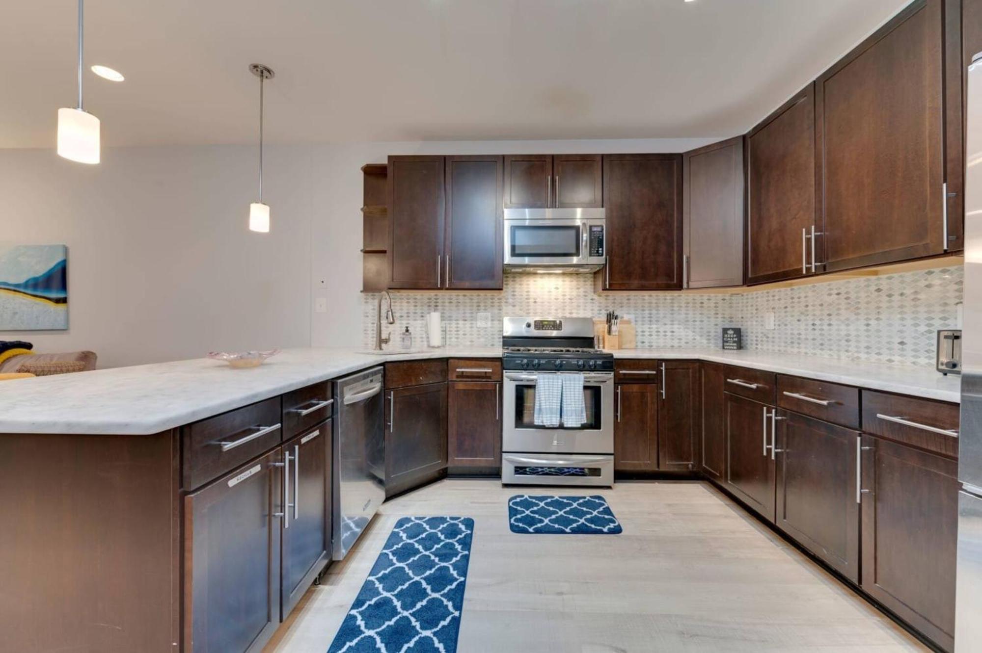 Ferienwohnung Luxe 2Bd2Ba Townhouse In Hip Area - Near Metro Washington Exterior foto